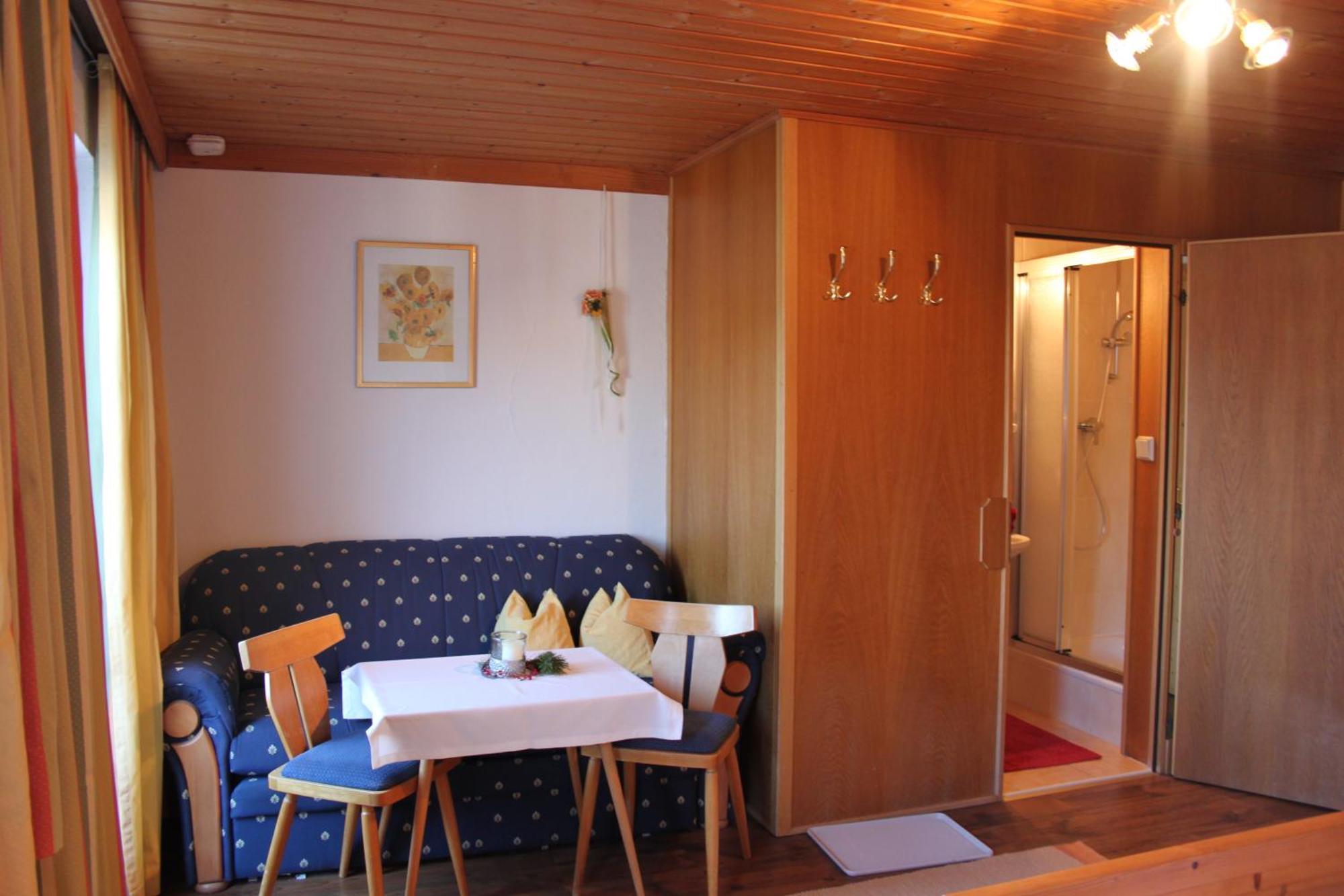 Vila Huettschmiedhof Kössen Pokoj fotografie