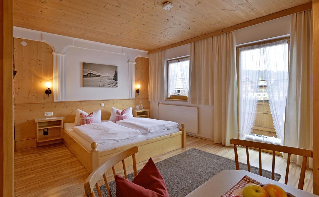 Vila Huettschmiedhof Kössen Pokoj fotografie